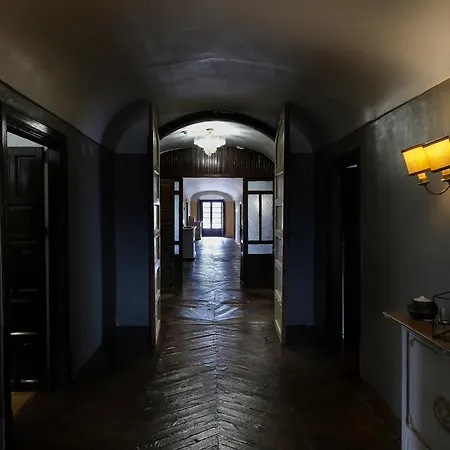 Palacio Conde De Aldana Con Piscina Entre Encinares Y Dehesas Holiday home Terradillos