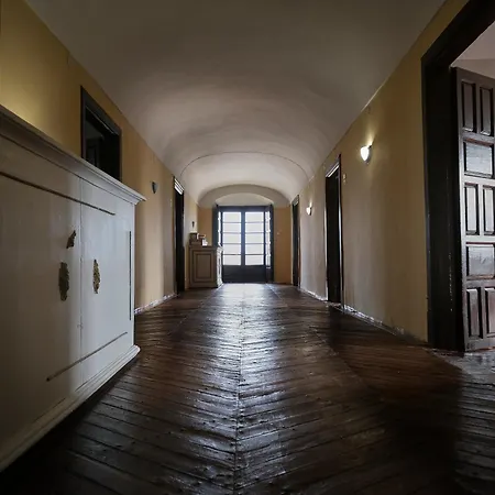 Palacio Conde De Aldana Con Piscina Entre Encinares Y Dehesas *