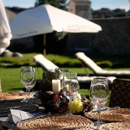 Palacio Conde De Aldana Con Piscina Entre Encinares Y Dehesas * Terradillos