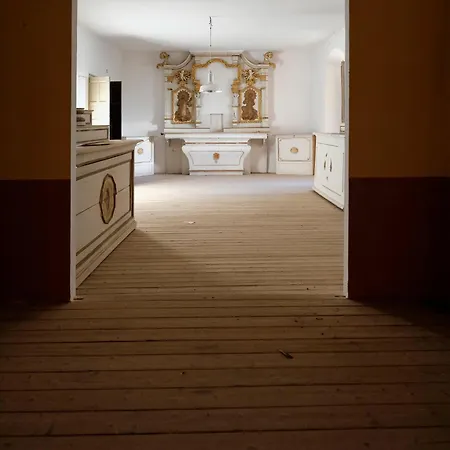 Palacio Conde De Aldana Con Piscina Entre Encinares Y Dehesas