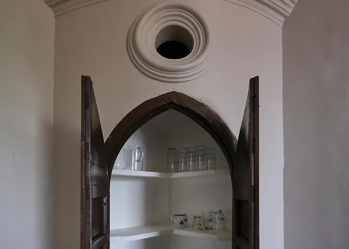 Palacio Conde De Aldana Con Piscina Entre Encinares Y Dehesas Holiday home Terradillos