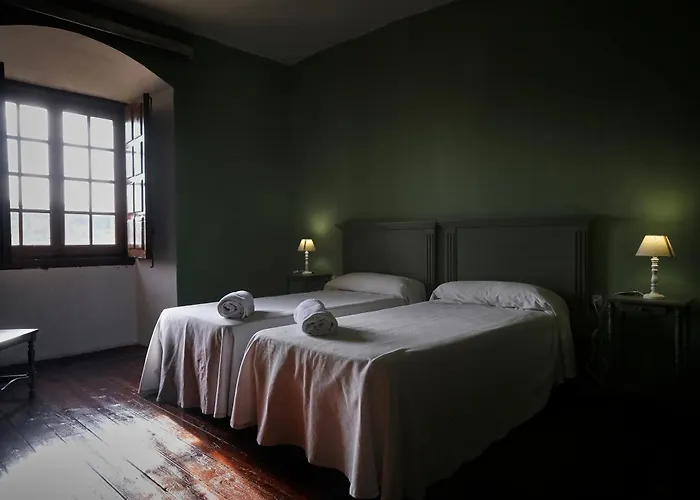 Palacio Conde De Aldana Con Piscina Entre Encinares Y Dehesas * Terradillos