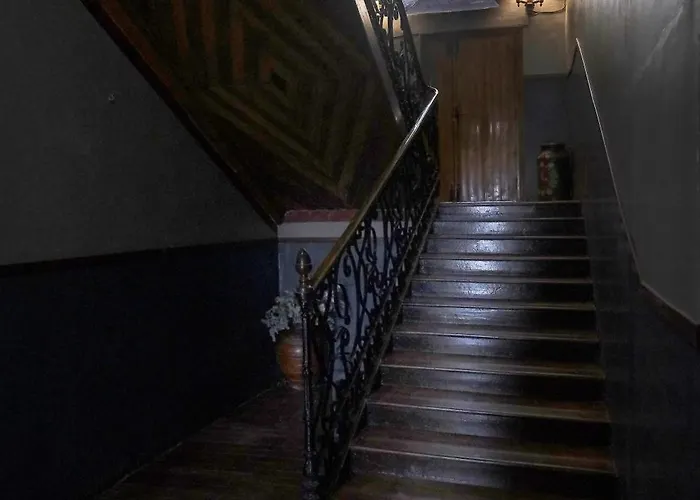 Holiday home Palacio Conde De Aldana Con Piscina Entre Encinares Y Dehesas *