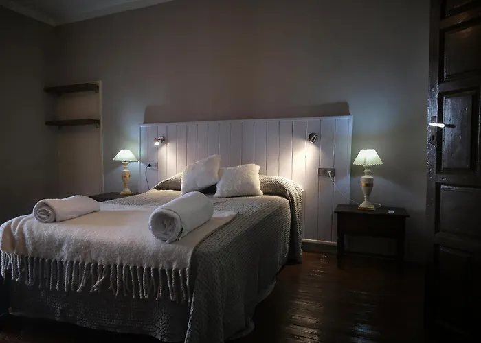 Palacio Conde De Aldana Con Piscina Entre Encinares Y Dehesas Holiday home *