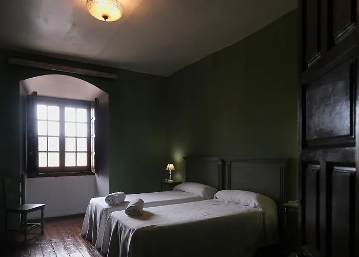 Palacio Conde De Aldana Con Piscina Entre Encinares Y Dehesas * Terradillos