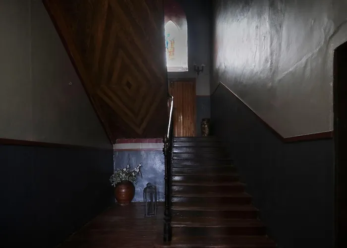 Holiday home Palacio Conde De Aldana Con Piscina Entre Encinares Y Dehesas Terradillos