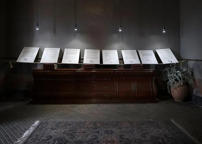 Palacio Conde De Aldana Con Piscina Entre Encinares Y Dehesas Terradillos